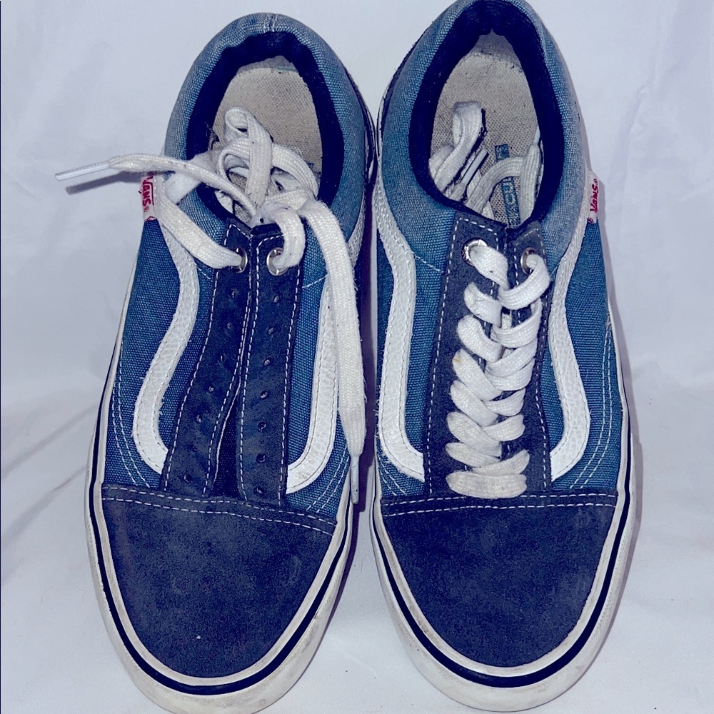 Vans Men's Blue and White Sneakers, Size 7 Men’s